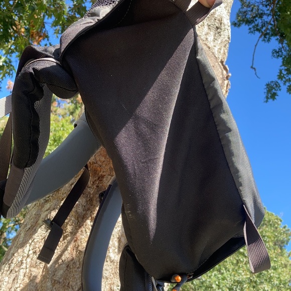 The North Face Solaris 35 Hiking Camping Daypack Travel Backpack AS IS - Picture 11 of 13